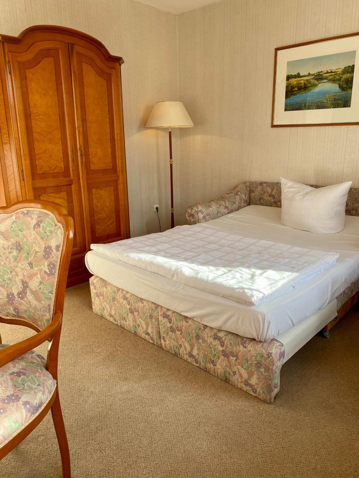 Hotel Am Markt Altentreptow Εξωτερικό φωτογραφία